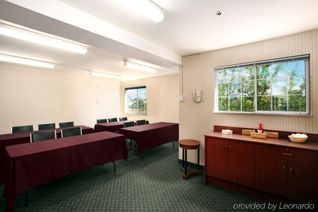 Travelodge By Wyndham สต็อกตัน ภายนอก รูปภาพ